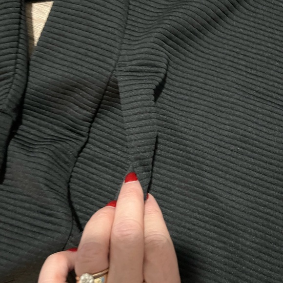 Men’s Callaway Black Quarter-Zip Pullover- small - Picture 5 of 5